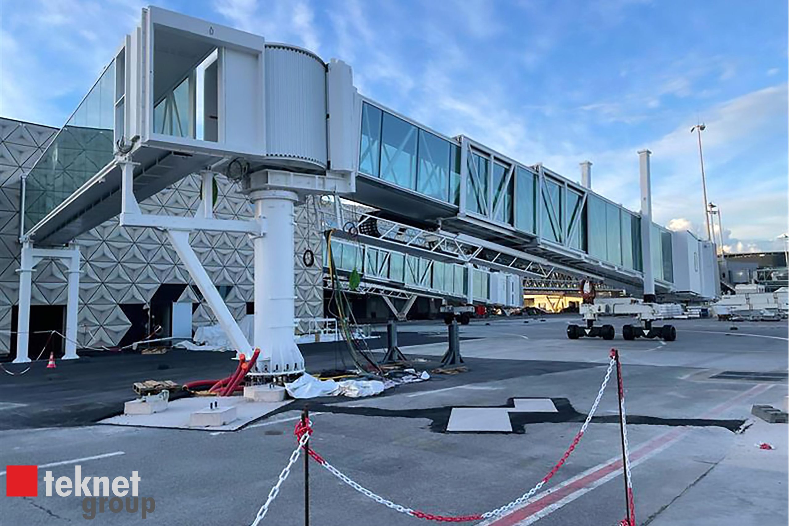 Installation-passerelle 1 – ANDRIANANGALY FANJANIAINA
